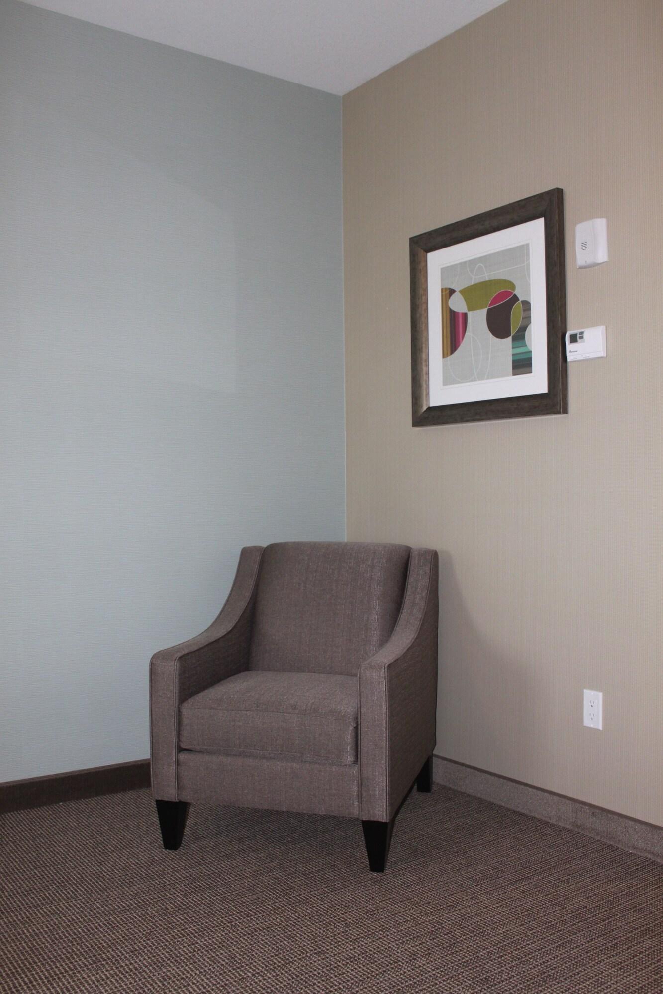 Meridian Inn & Suites Lloydminster Kültér fotó